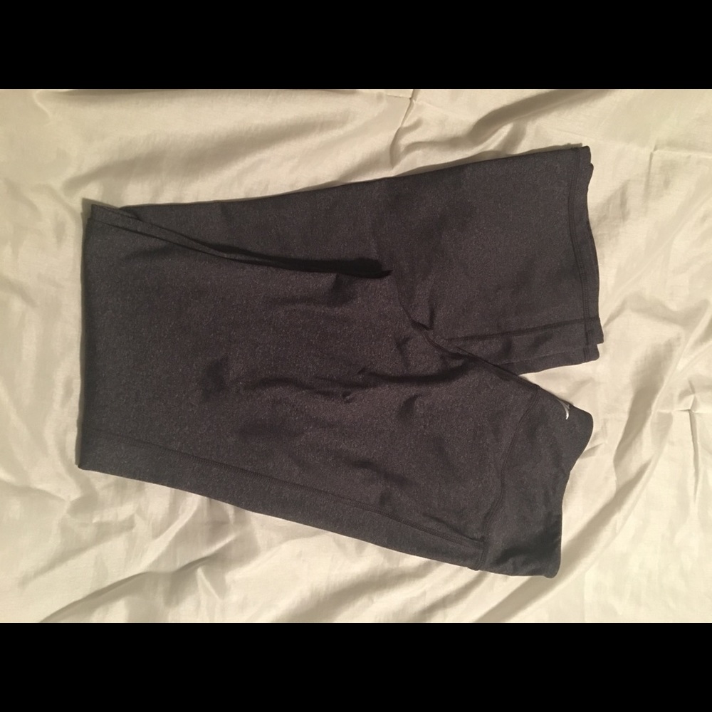 Size medium active pants